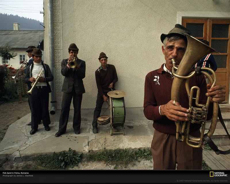 brass-band-romania-415642-xl (Medium)