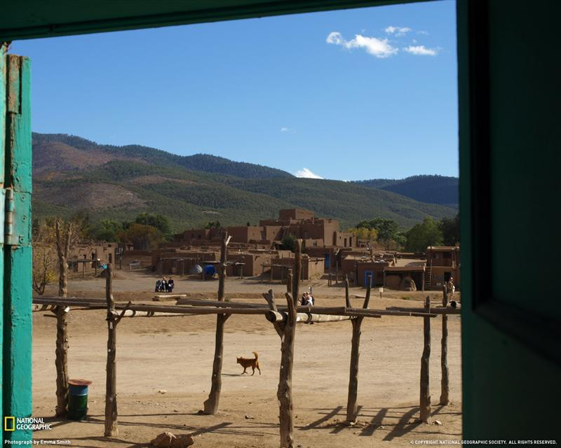 taos-pueblo-026pc08tad2esm072-xl (Medium)