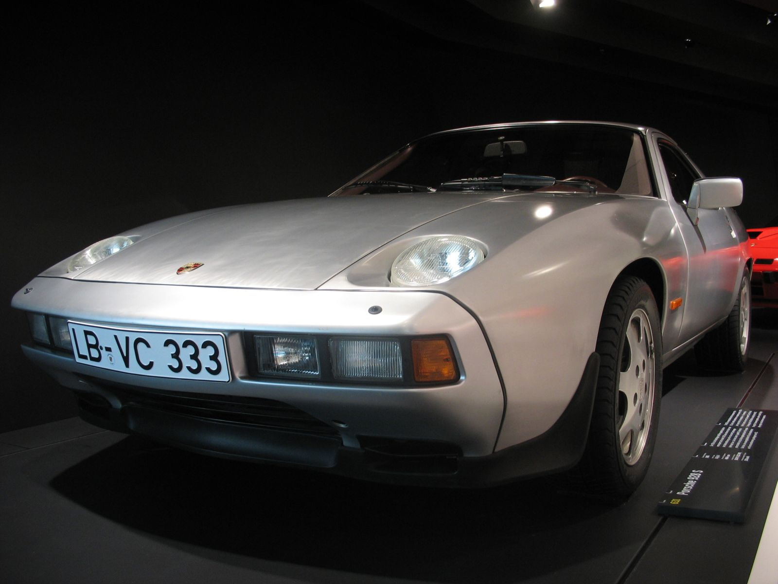 Porsche 928 S