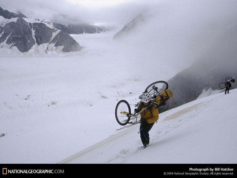 cyclist-in-snow-518069-sw (Medium)