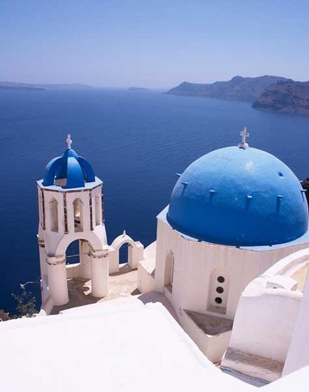 greece santorini2 (Medium)