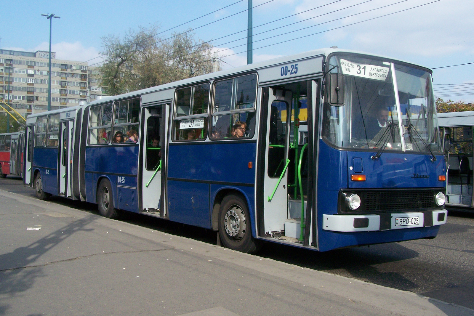 Busz BPO-025