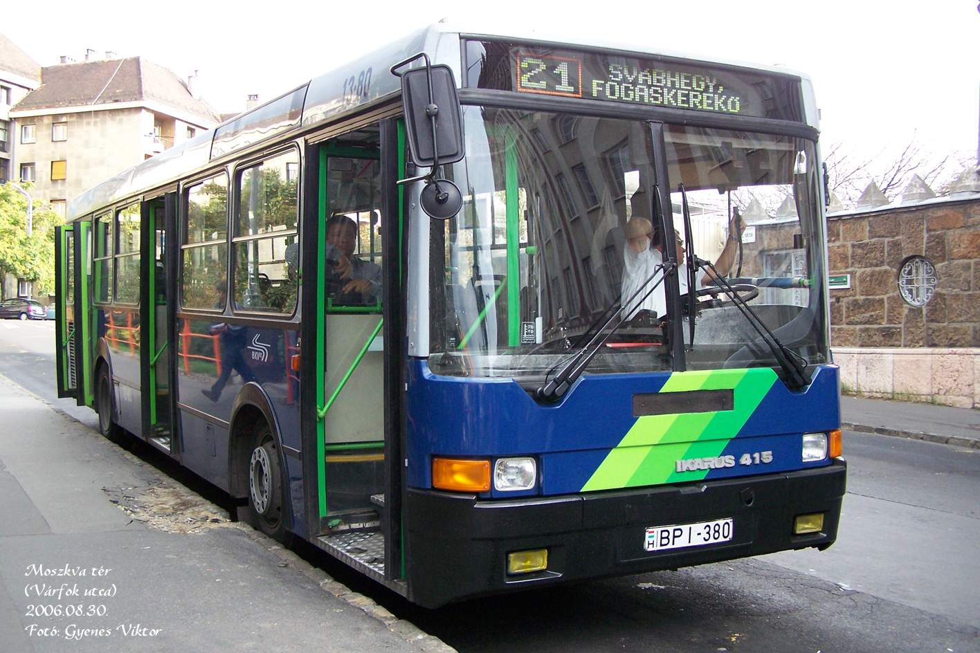 Busz BPI-380