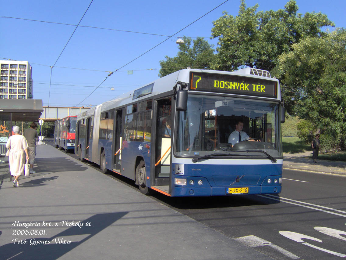 Busz FJX-218 2