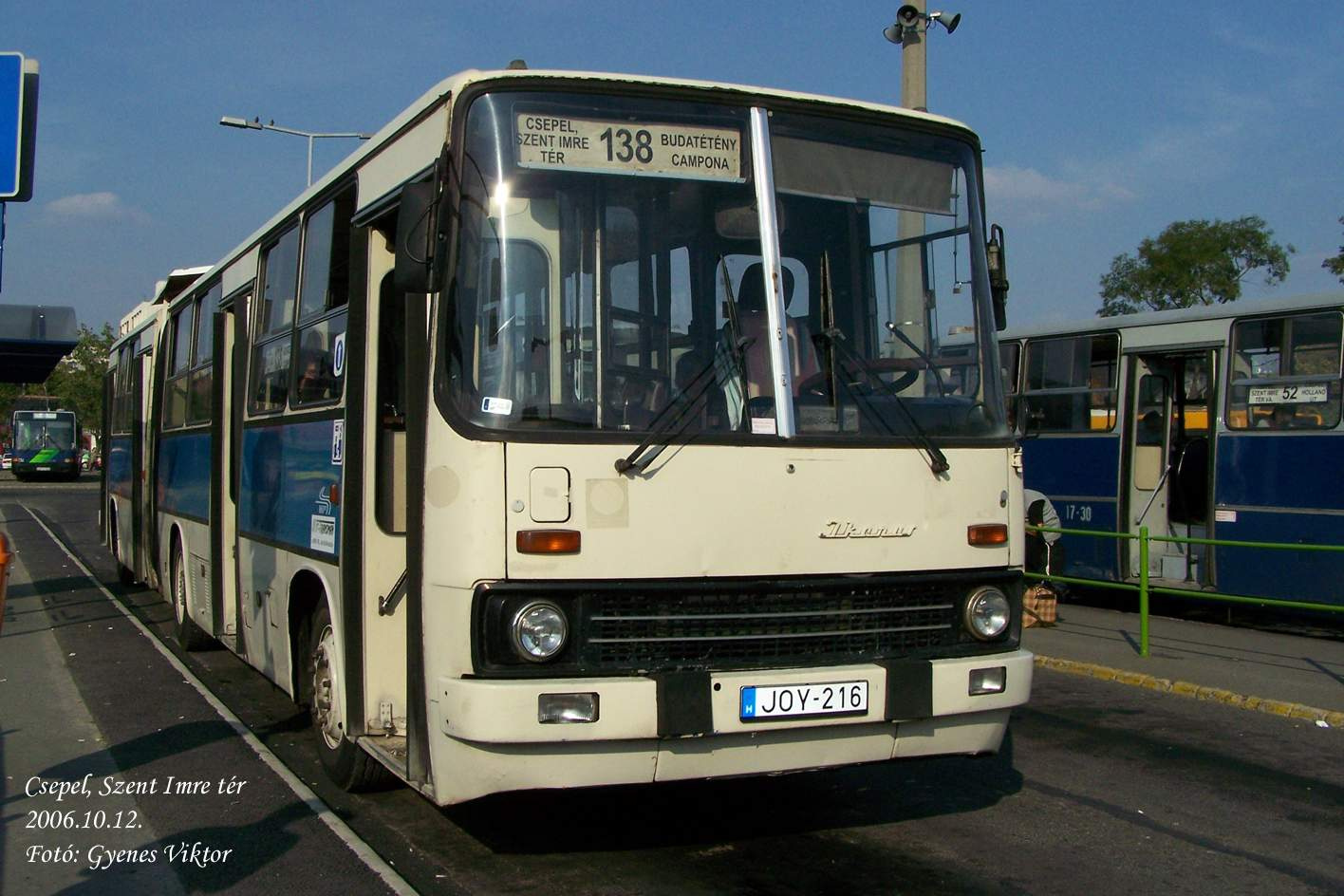 Busz JOY-216 6