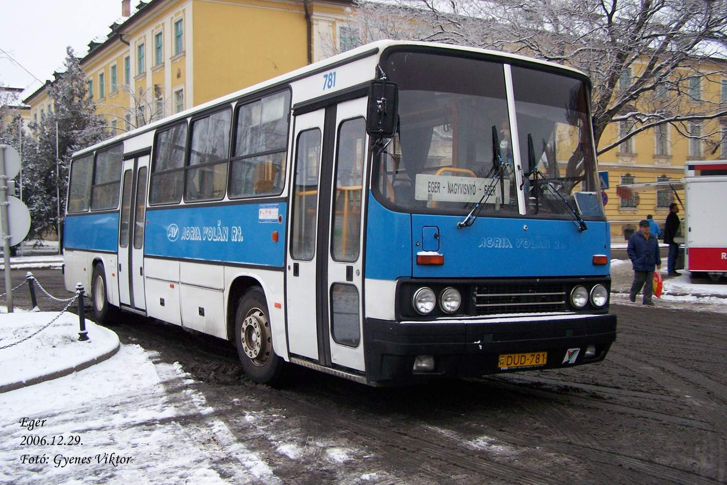 Ikarus 256-44-DUD-781