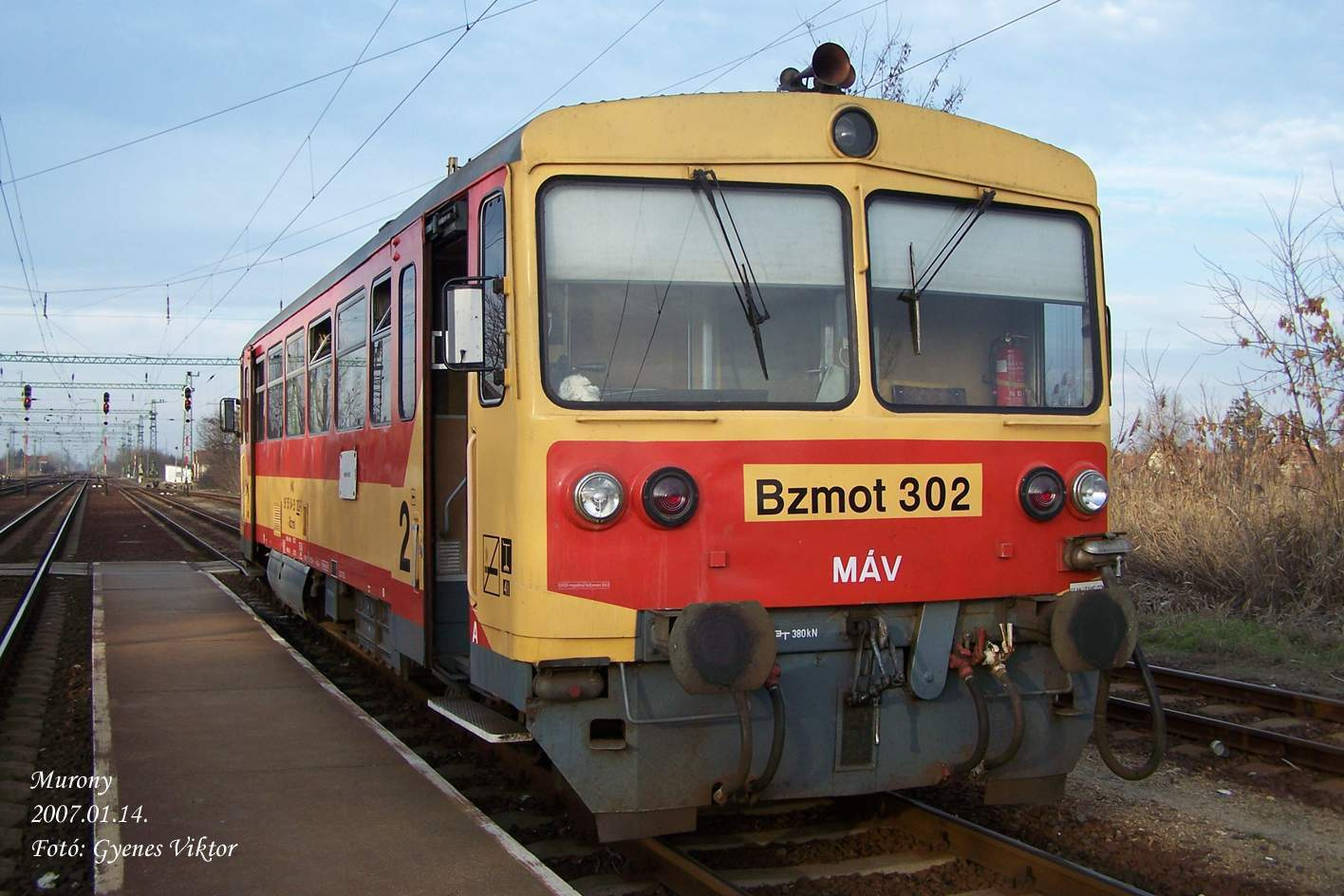 Bzmot302 2