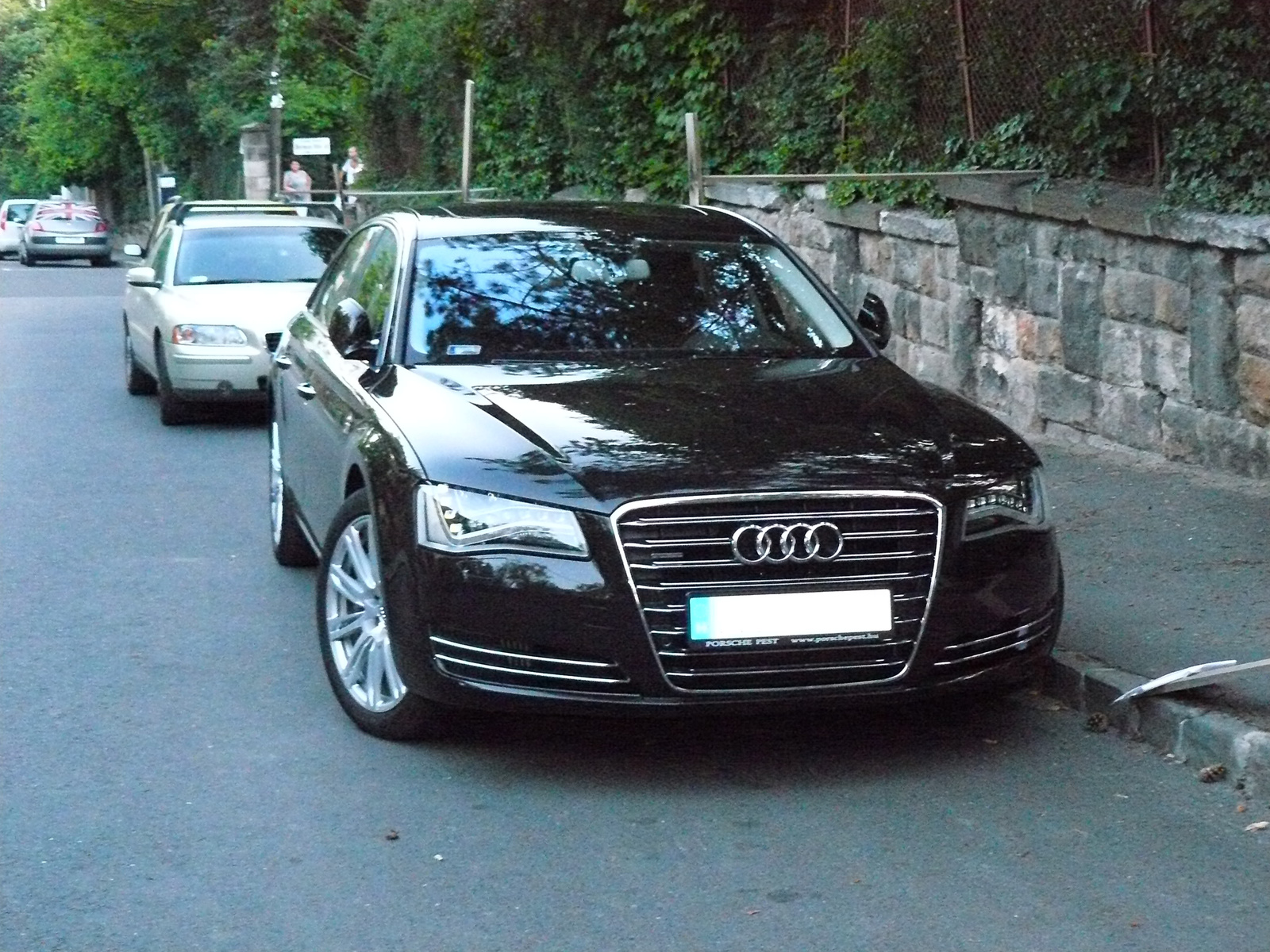 Audi A8 L