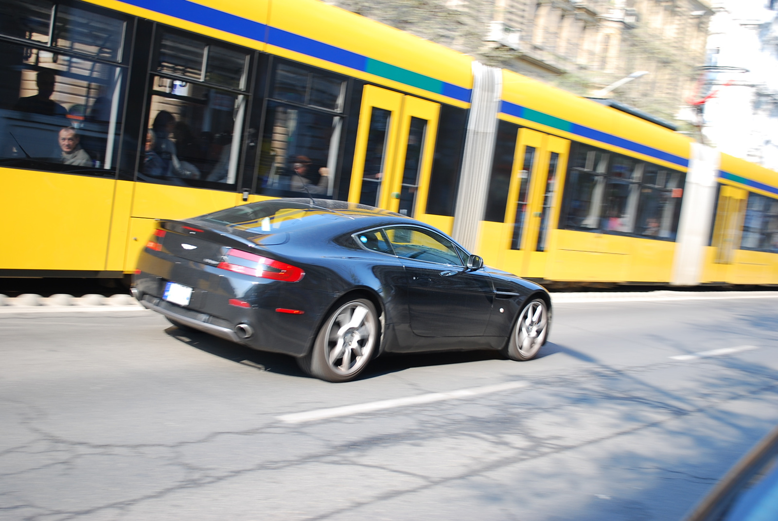 Aston Martin V8 Vantage