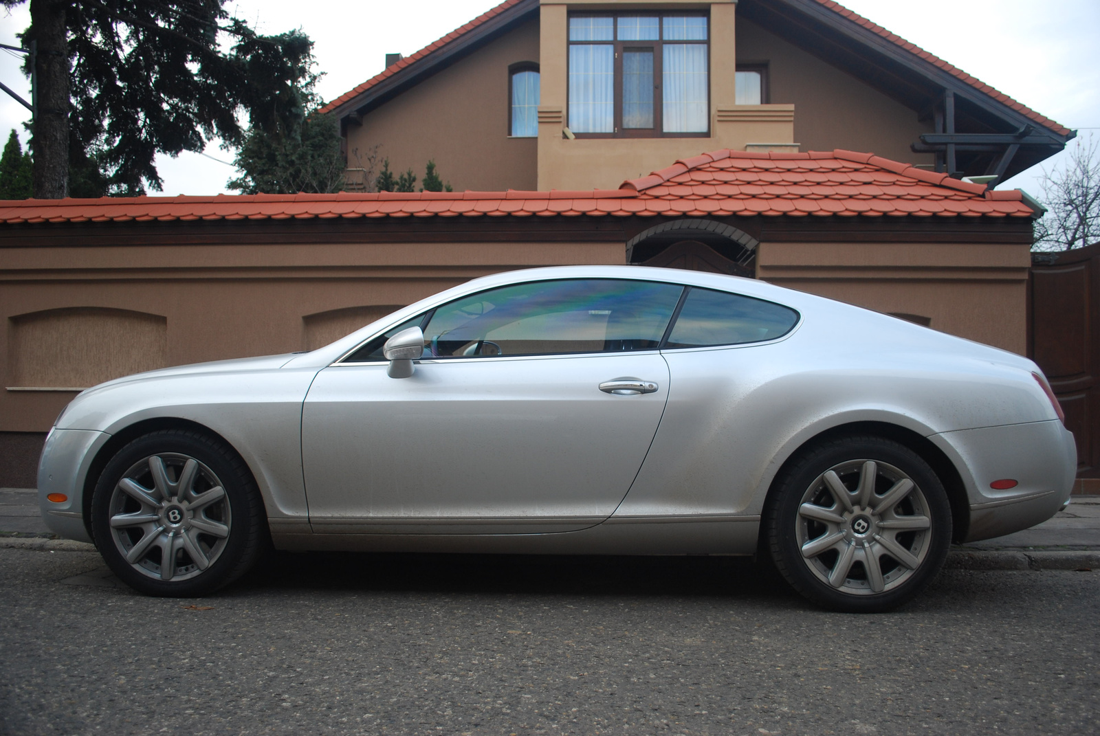 Bentley Continental GT