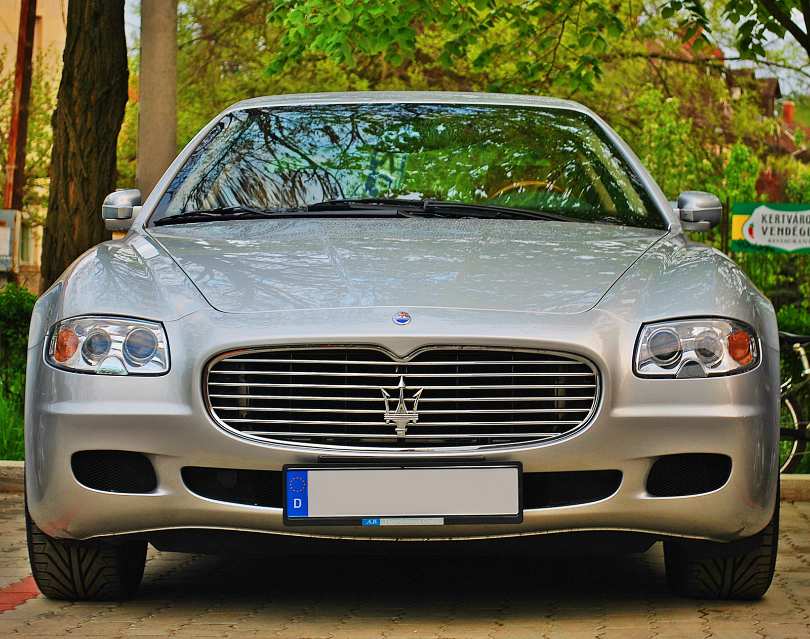 Maserati Quattroporte